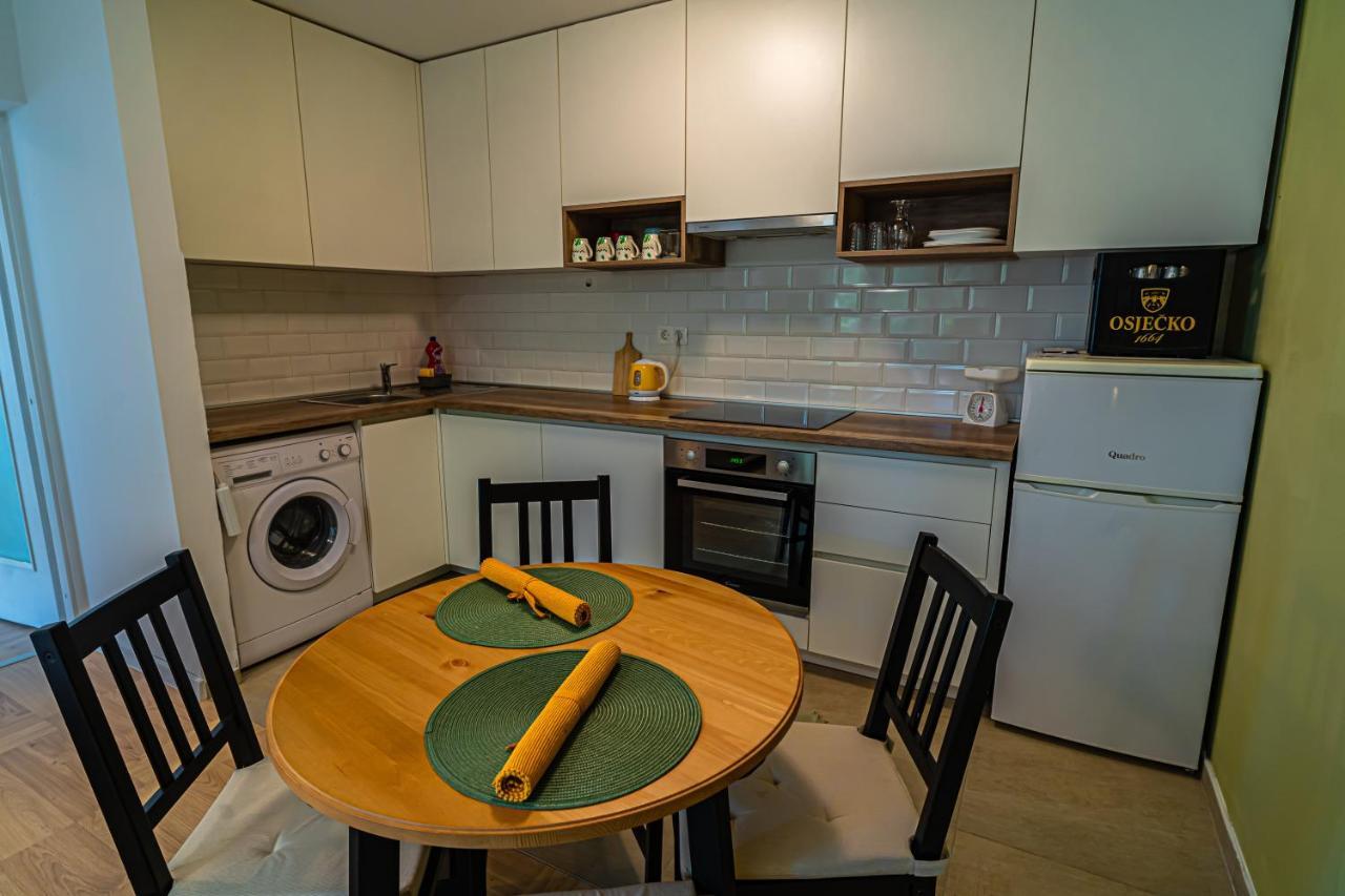 Apartman Terra Centar, Free Parking 오시예크 외부 사진