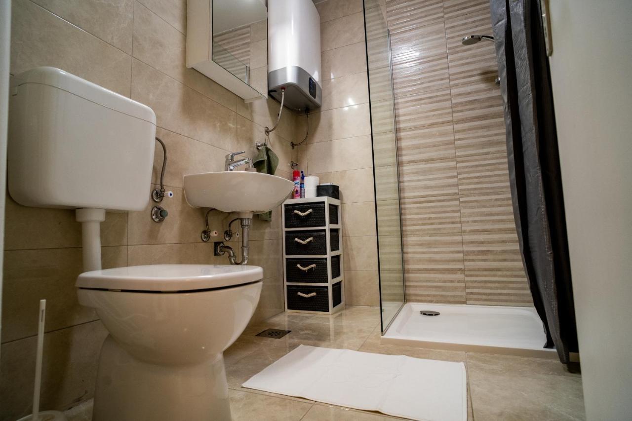 Apartman Terra Centar, Free Parking 오시예크 외부 사진